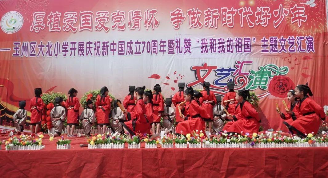啥时候开始给宝宝睡枕头？游戏画面